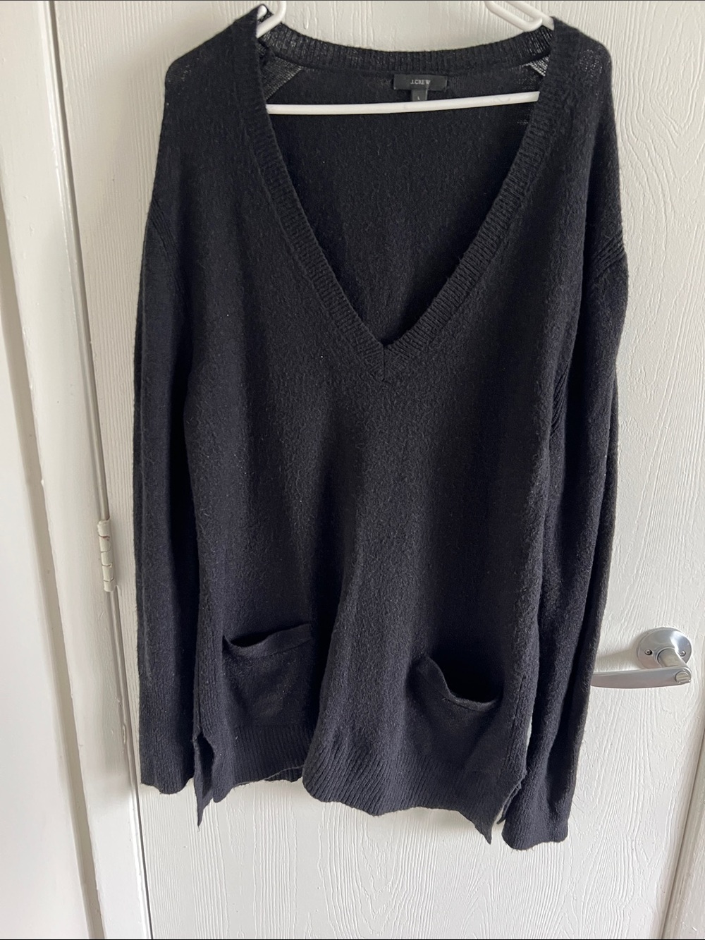 J. Crew V Neck Front Pocket Tunic Sweater Womens Large Black